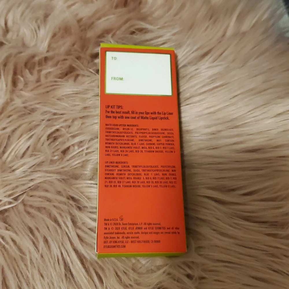 Kylie x Grinch NIB- Lip Kit-Matte Lipstick & Lip Liner - Picture 5 of 8